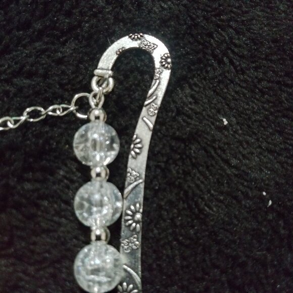 Secret Love Crystal Bead Metal Bookmark Silver Floral Engraved Hook - Picture 3 of 7